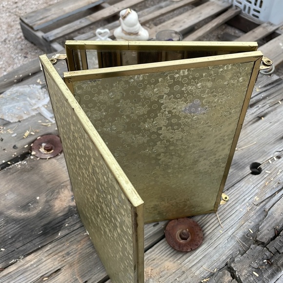 Vintage circa 1920 tri fold mirror 8x10 - Picture 7 of 9